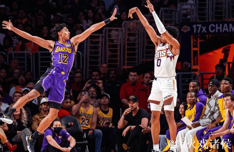 浓眉35分詹皇21+8 湖人上演22分惊天逆转力克太阳